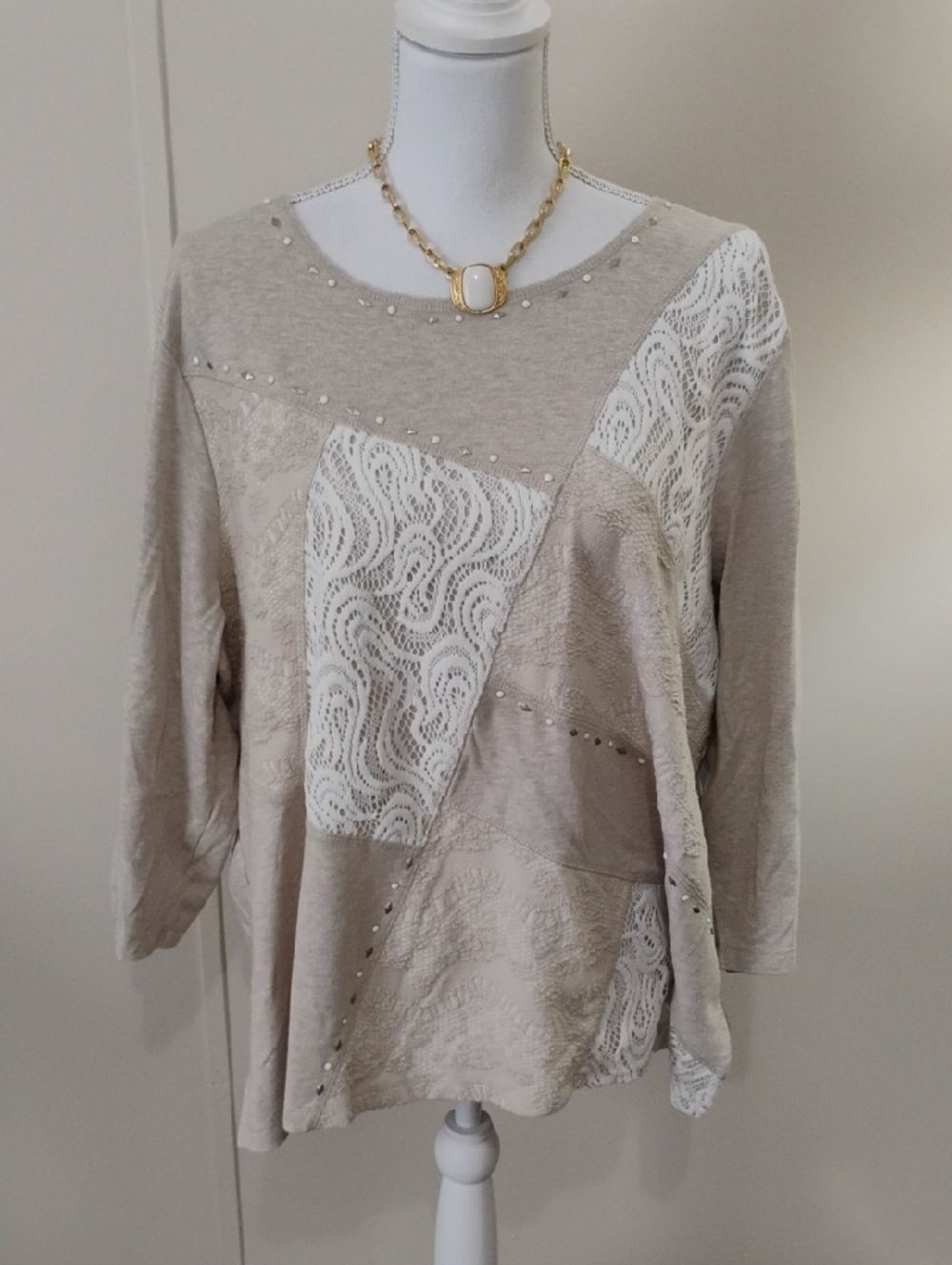 Alfred Dunner Beige Lace Patchwork Tunic